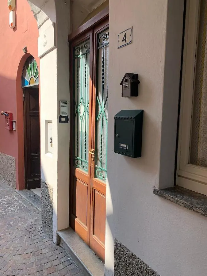 Daire Appartamento Centro Storico Porlezza İtalya